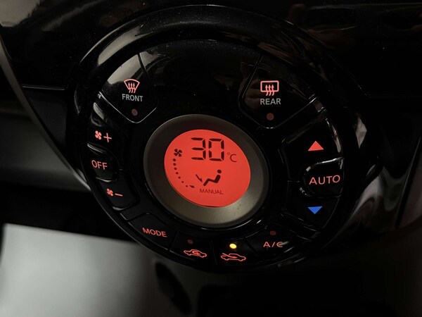 Used Nissan Micra 2013 for sale - 76301972: Photo 21