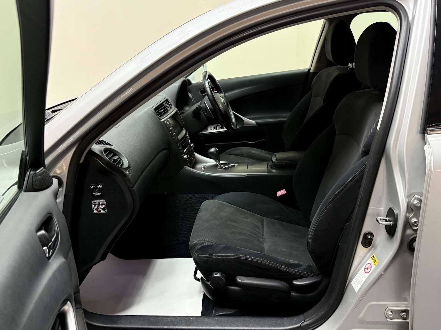 Used Lexus IS 2009 for sale - 76694813: Photo 31