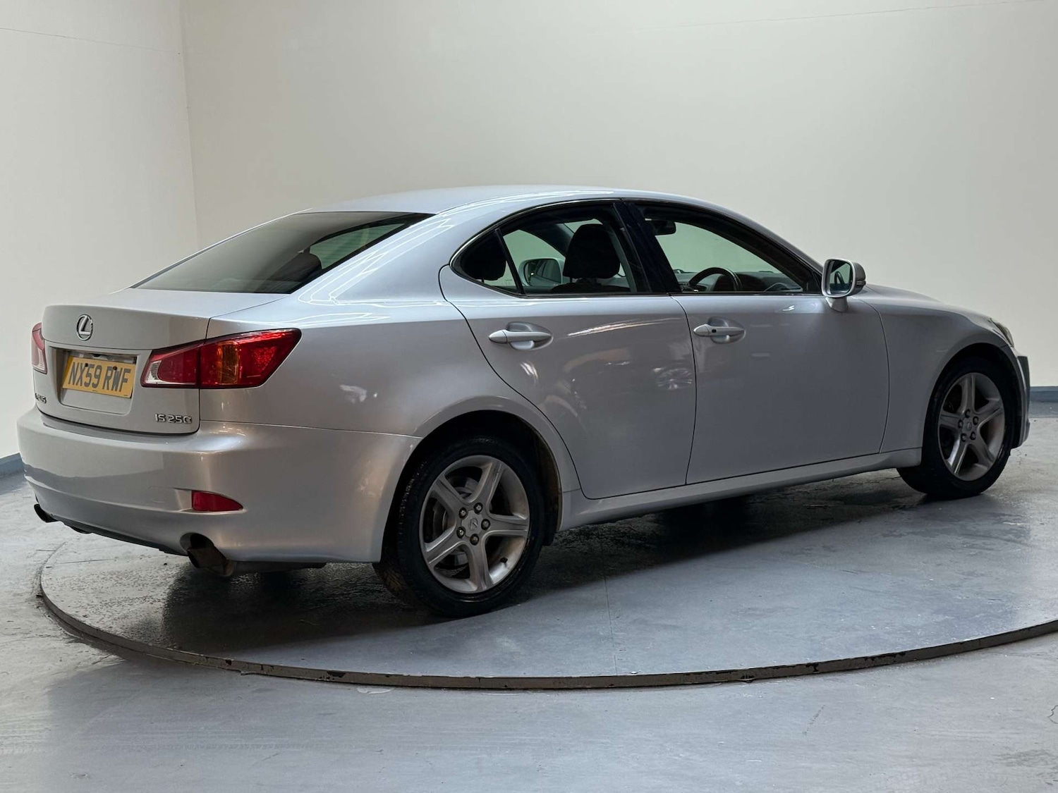 Used Lexus IS 2009 for sale - 76694813: Photo 40