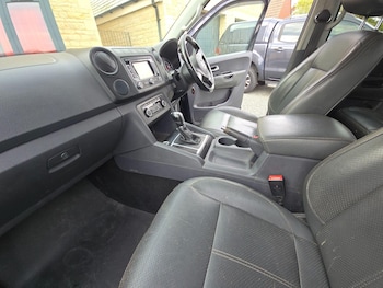 Used Volkswagen Amarok 2013 for sale - 76137820: Photo 3