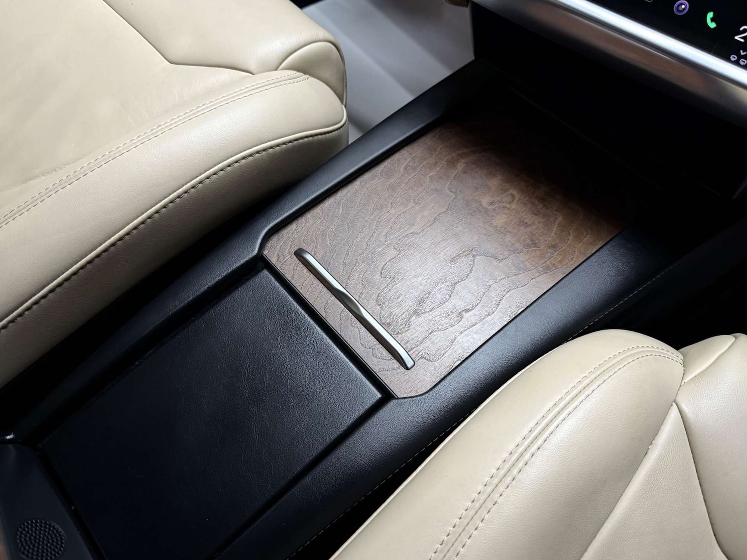 Used Tesla Model S 2017 for sale - 76694794: Photo 24