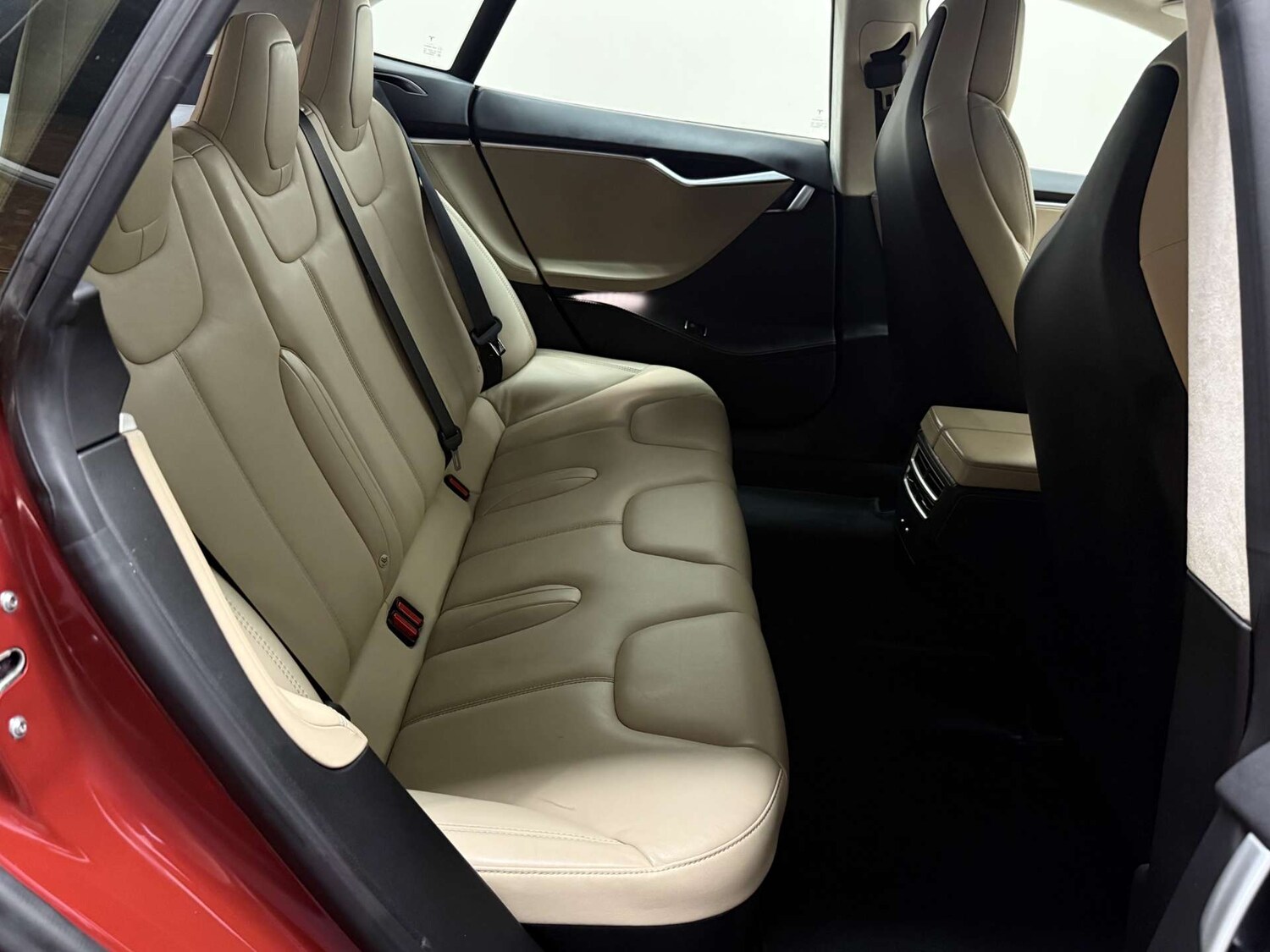 Used Tesla Model S 2017 for sale - 76694794: Photo 26