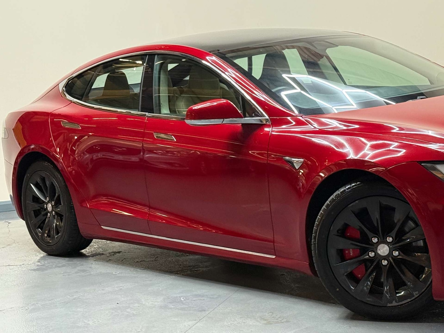 Used Tesla Model S 2017 for sale - 76694794: Photo 52