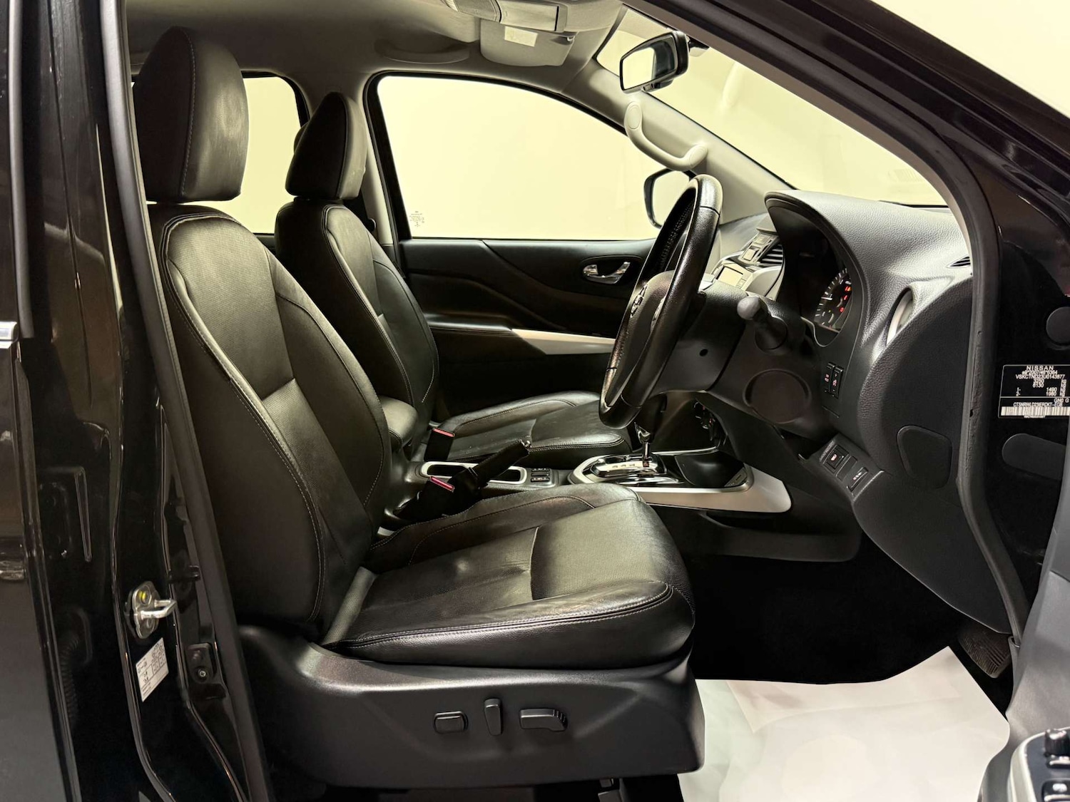 Used Nissan Navara 2020 for sale - 76625844: Photo 14