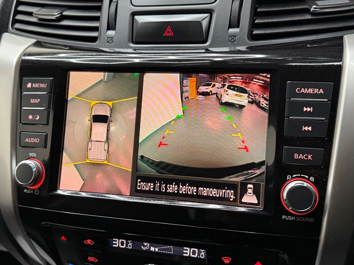 Used Nissan Navara 2020 for sale - 76625844: Photo 27