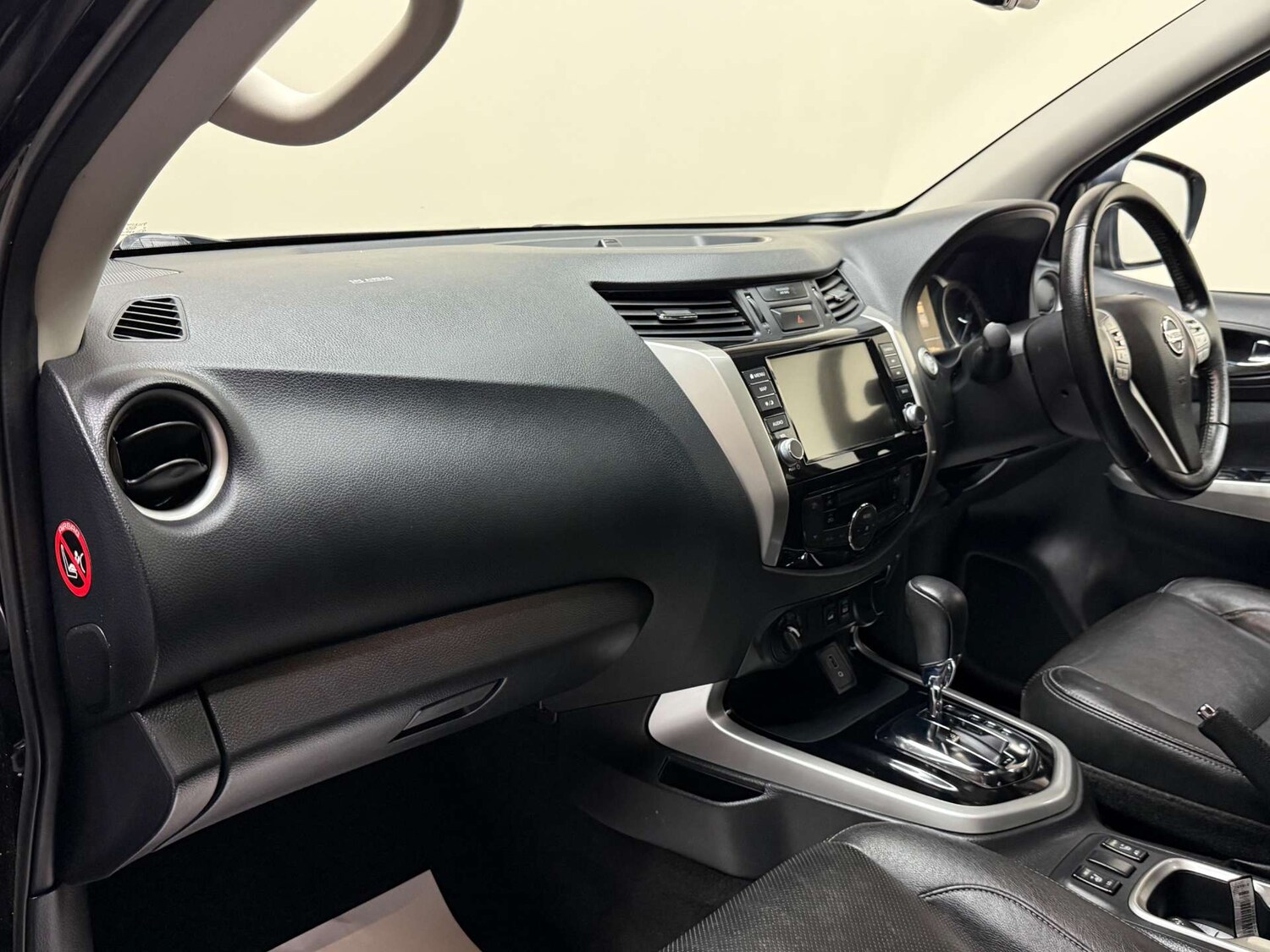 Used Nissan Navara 2020 for sale - 76625844: Photo 34