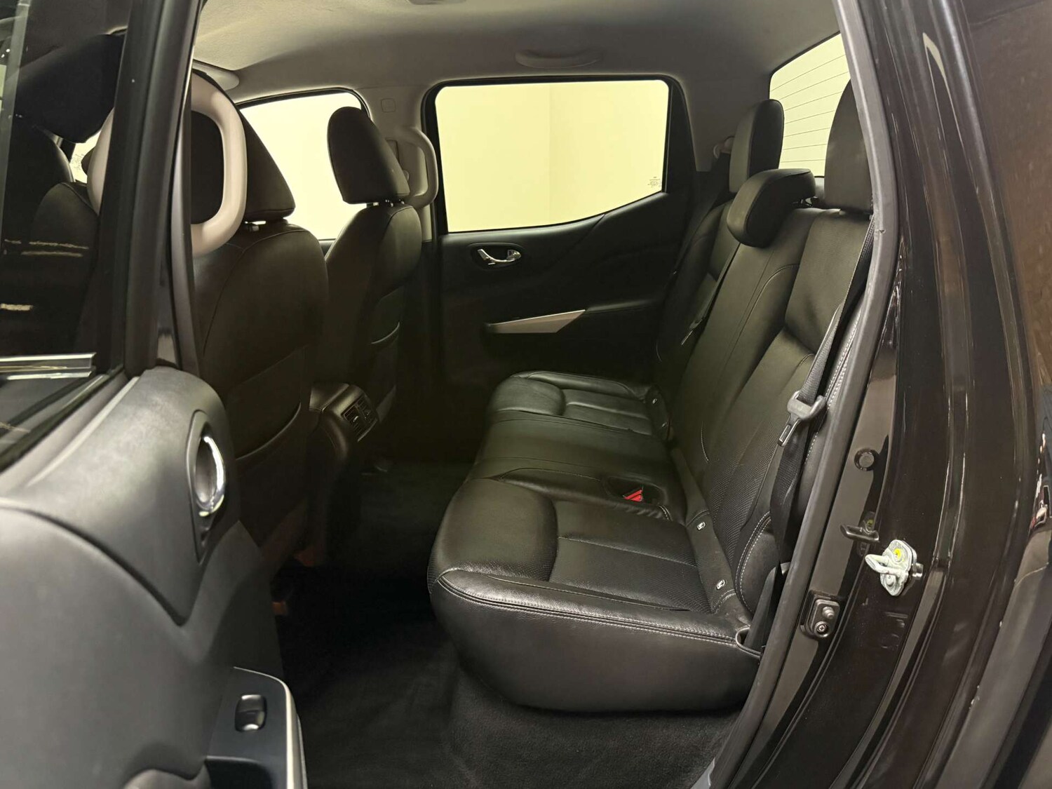 Used Nissan Navara 2020 for sale - 76625844: Photo 35