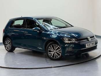 Volkswagen - Golf