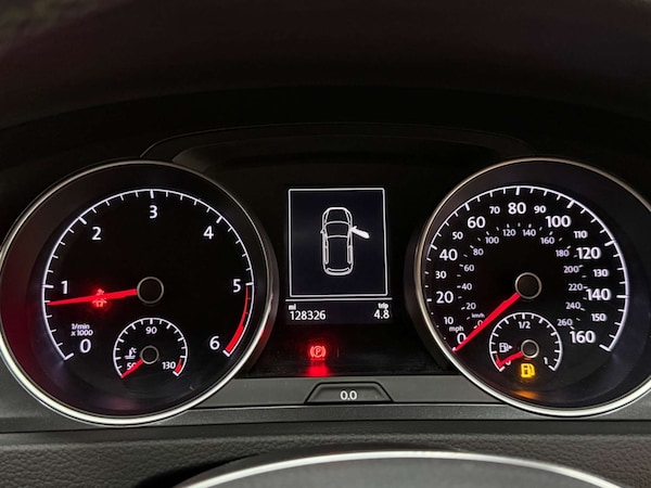 Used Volkswagen Golf 2017 for sale - 76180956: Photo 20