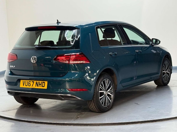 Used Volkswagen Golf 2017 for sale - 76180956: Photo 31