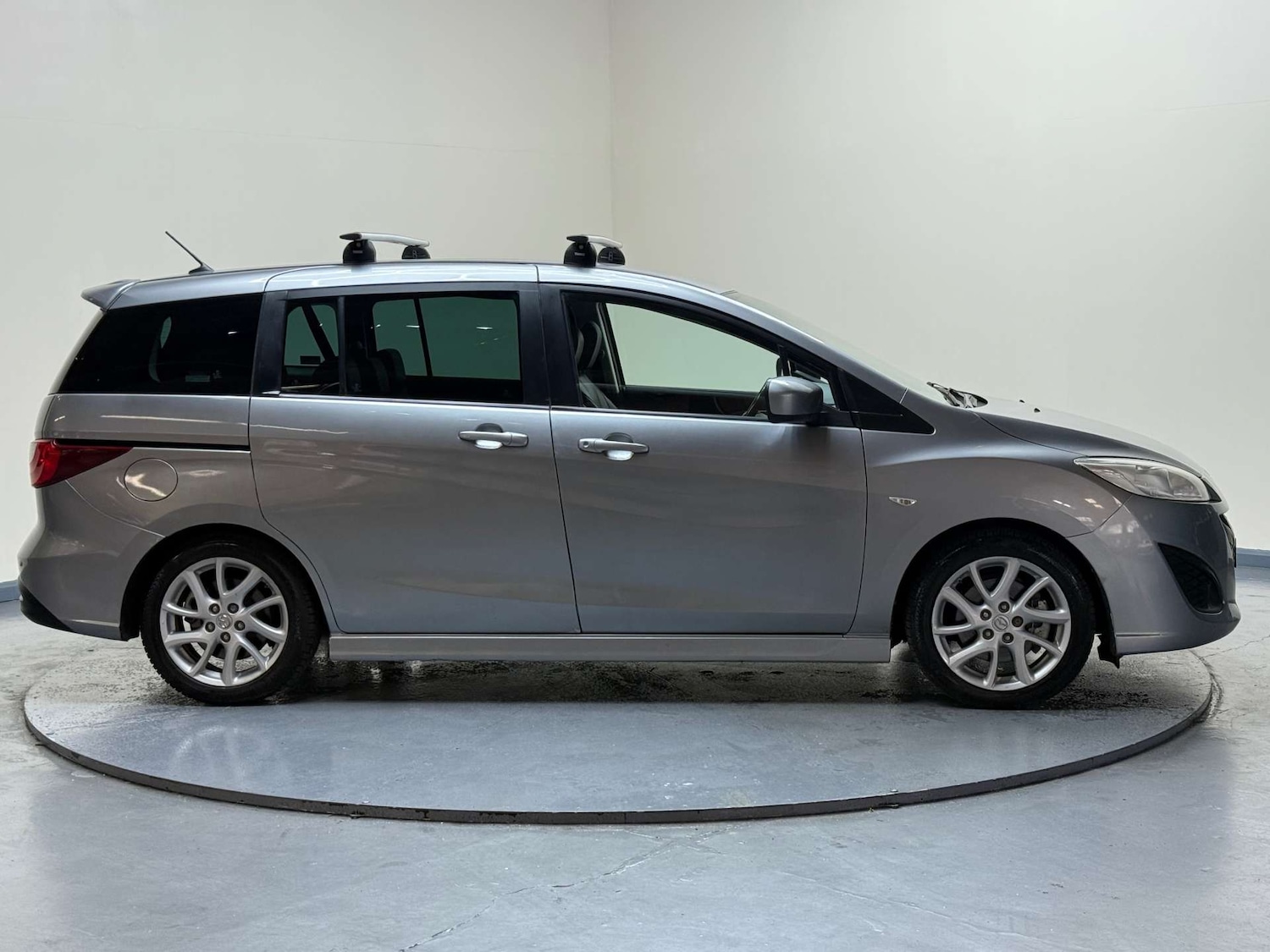 Used Mazda Mazda5 2011 for sale - 76331498: Photo 13