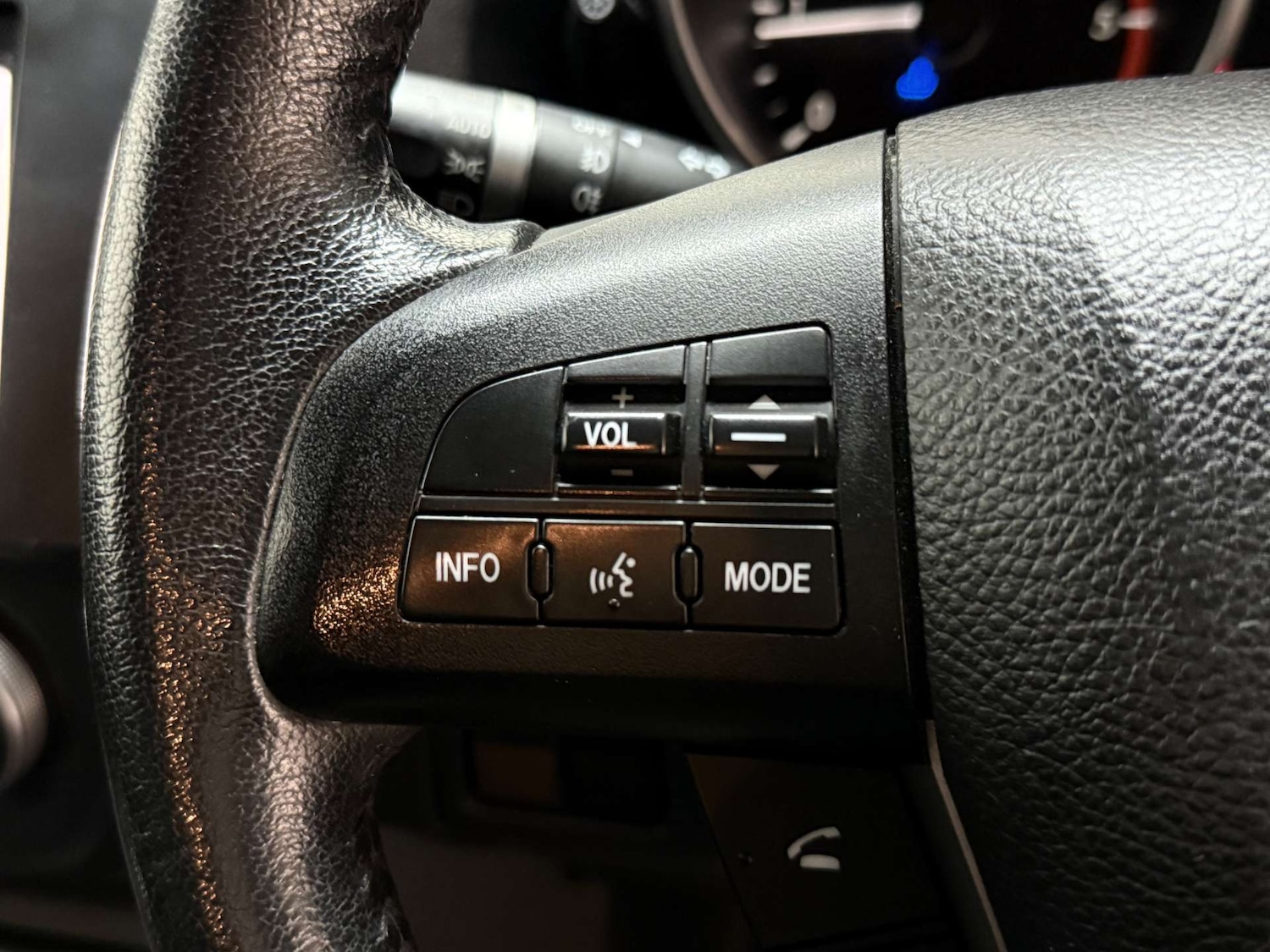 Used Mazda Mazda5 2011 for sale - 76331498: Photo 17