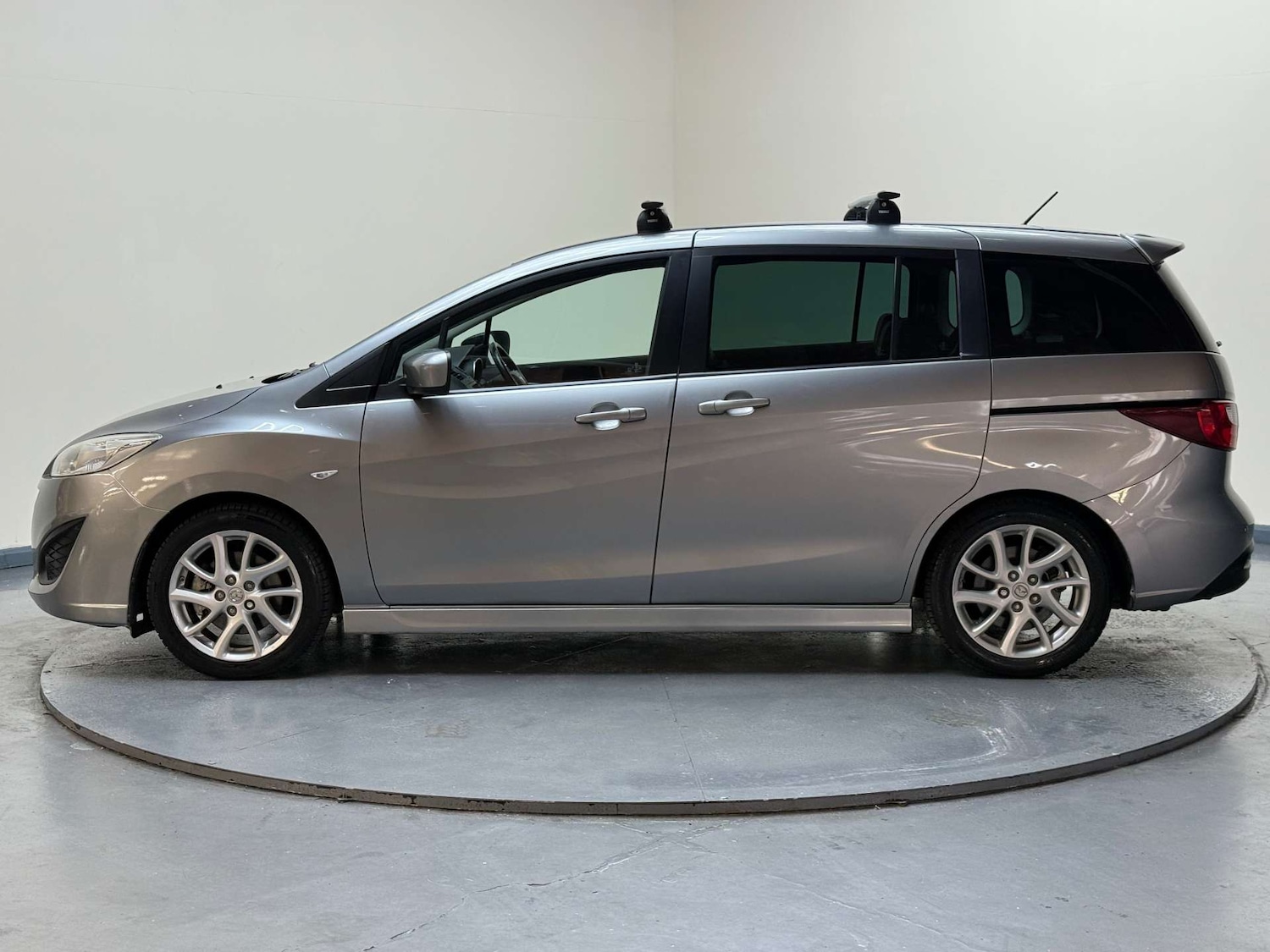 Used Mazda Mazda5 2011 for sale - 76331498: Photo 29