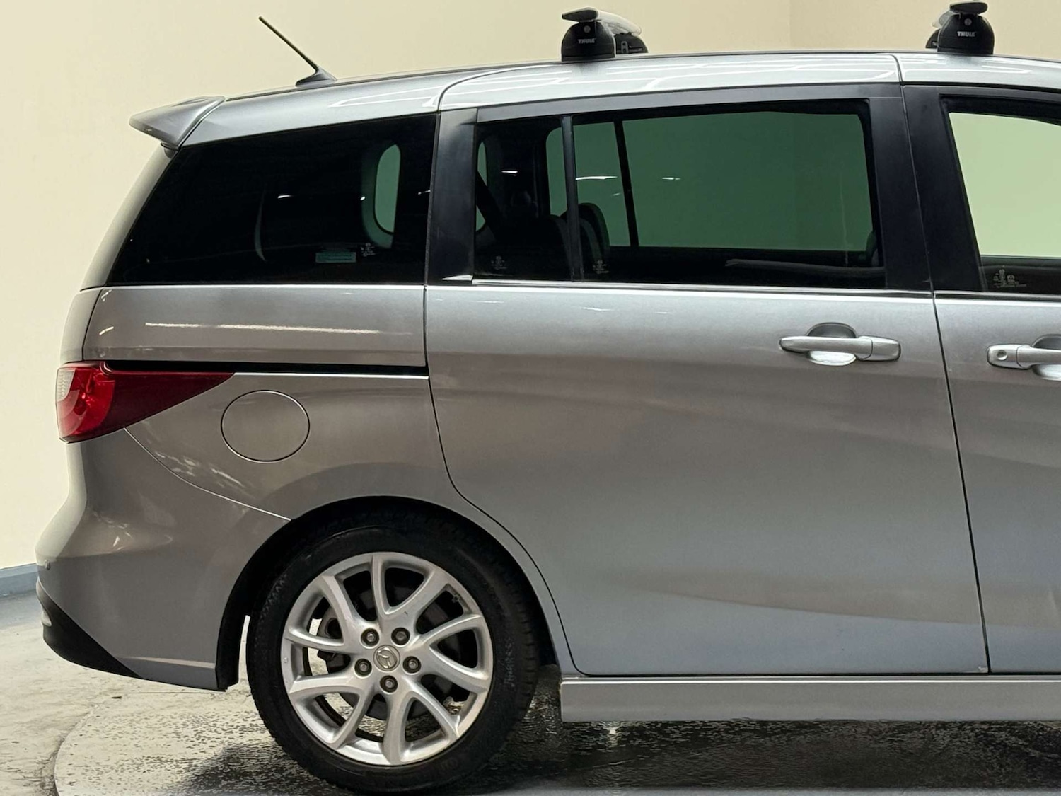 Used Mazda Mazda5 2011 for sale - 76331498: Photo 37