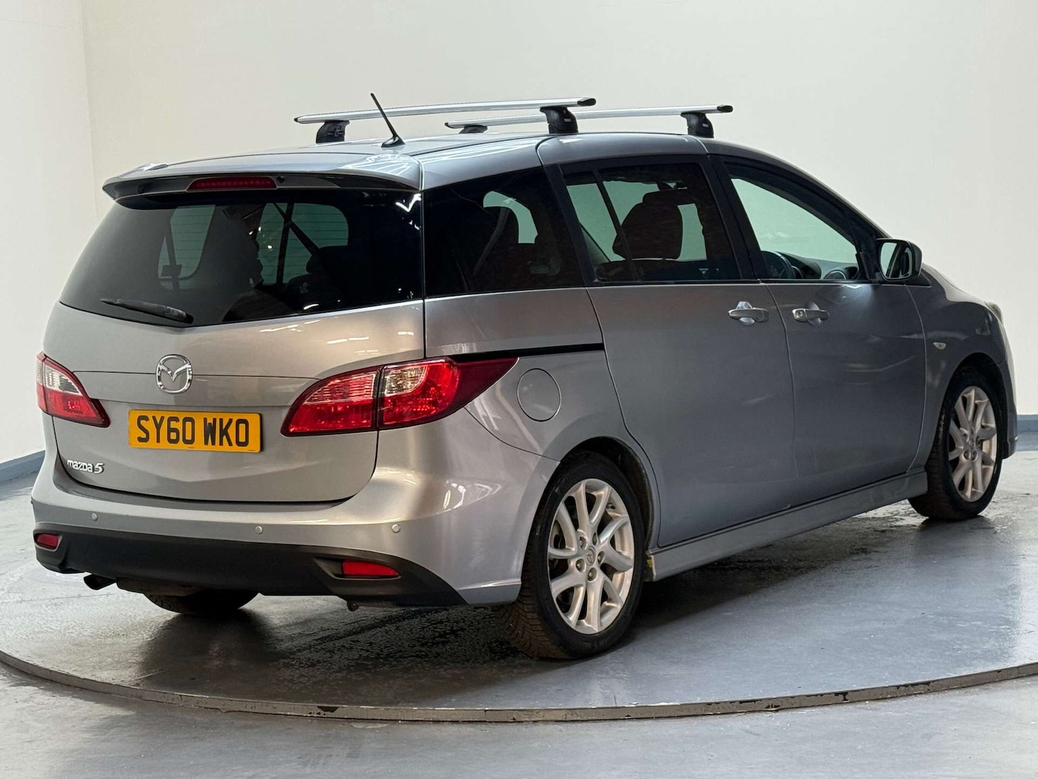 Used Mazda Mazda5 2011 for sale - 76331498: Photo 6