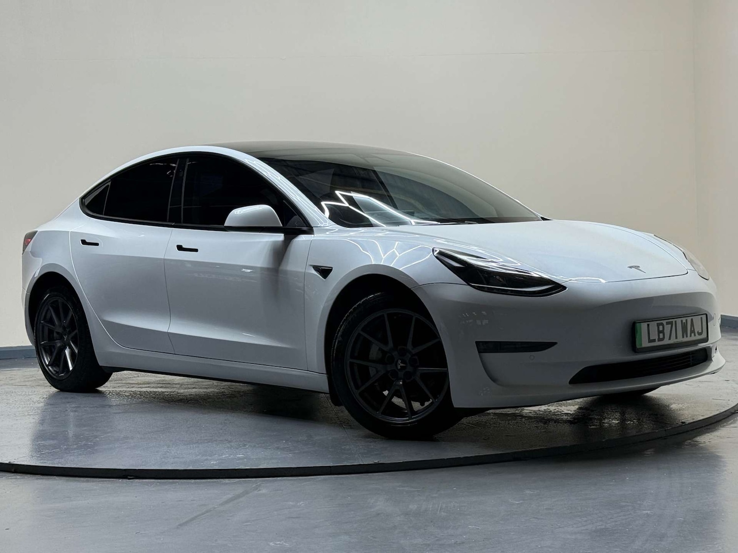 Used Tesla Model 3 2021 for sale - 76601189: Photo 13