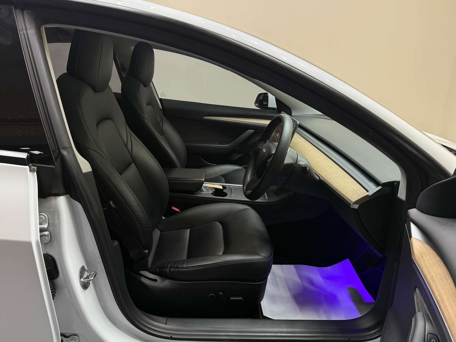 Used Tesla Model 3 2021 for sale - 76601189: Photo 15