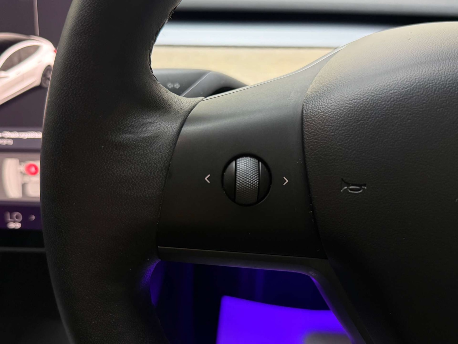 Used Tesla Model 3 2021 for sale - 76601189: Photo 18