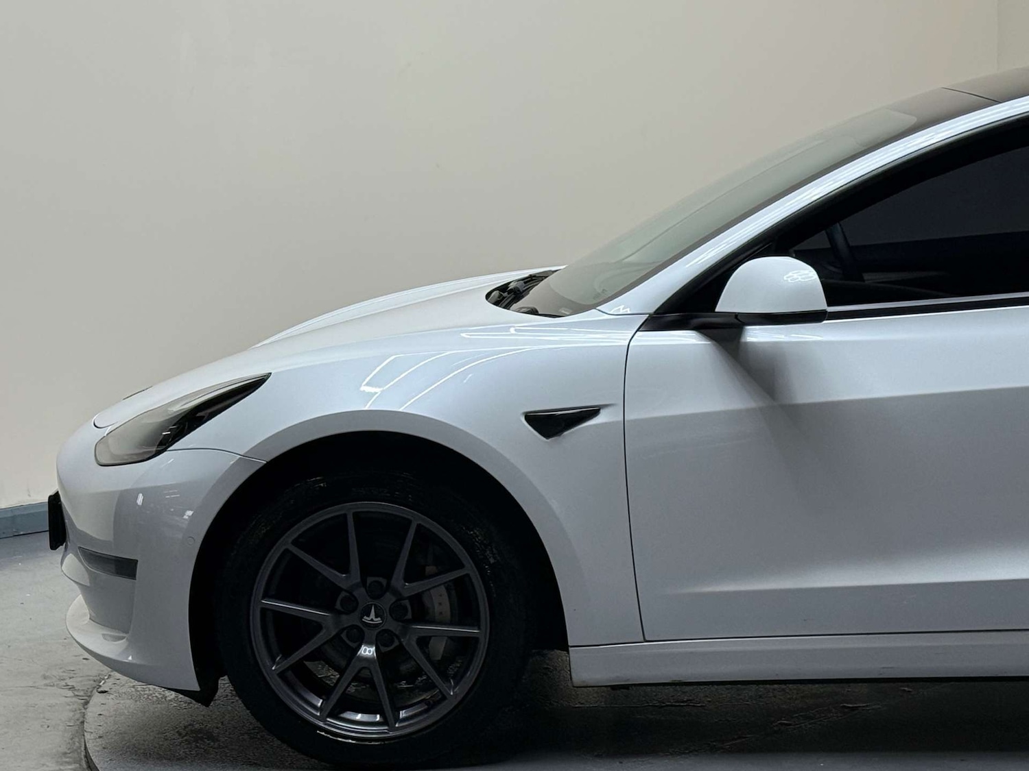 Used Tesla Model 3 2021 for sale - 76601189: Photo 47