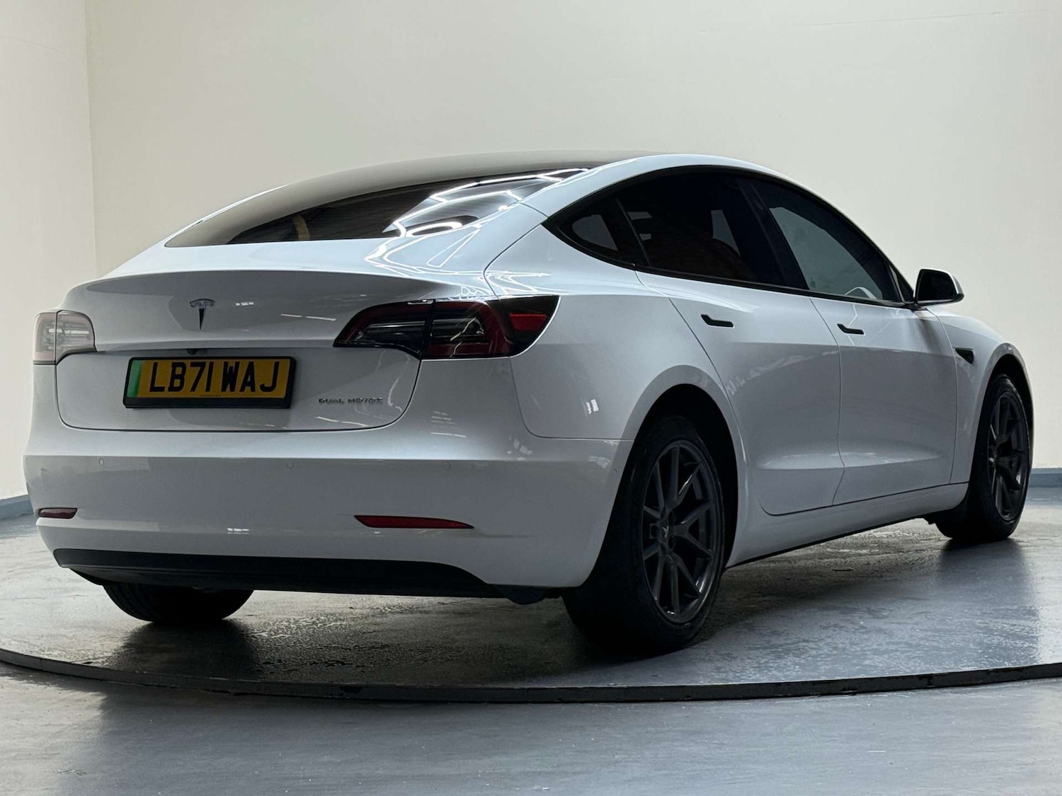 Used Tesla Model 3 2021 for sale - 76601189: Photo 58