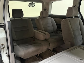 Used Toyota Alphard 2006 for sale - 75769501: Photo