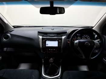 Used Nissan Navara 2016 for sale - 74310459: Photo