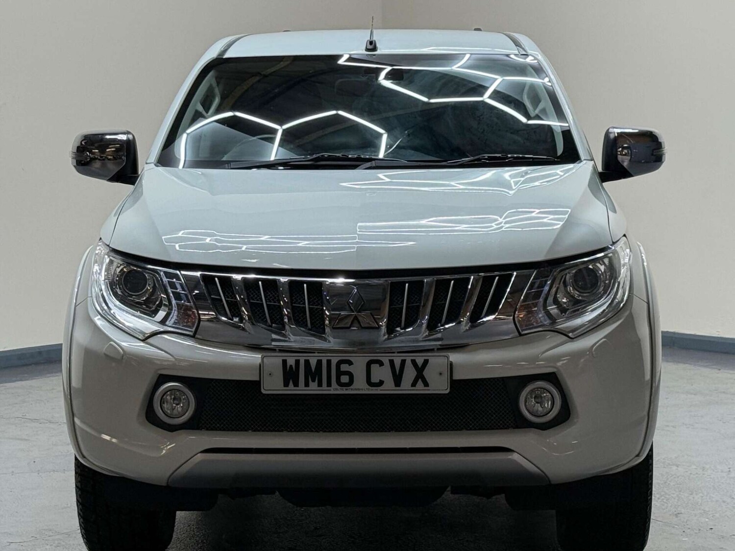 Used Mitsubishi L200 2016 for sale - 76363543: Photo 64