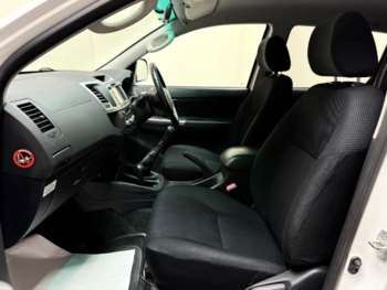 Used Toyota Hilux 2016 for sale - 75082064: Photo