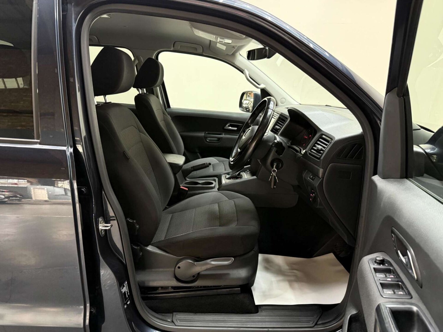 Used Volkswagen Amarok 2020 for sale - 76601888: Photo 15