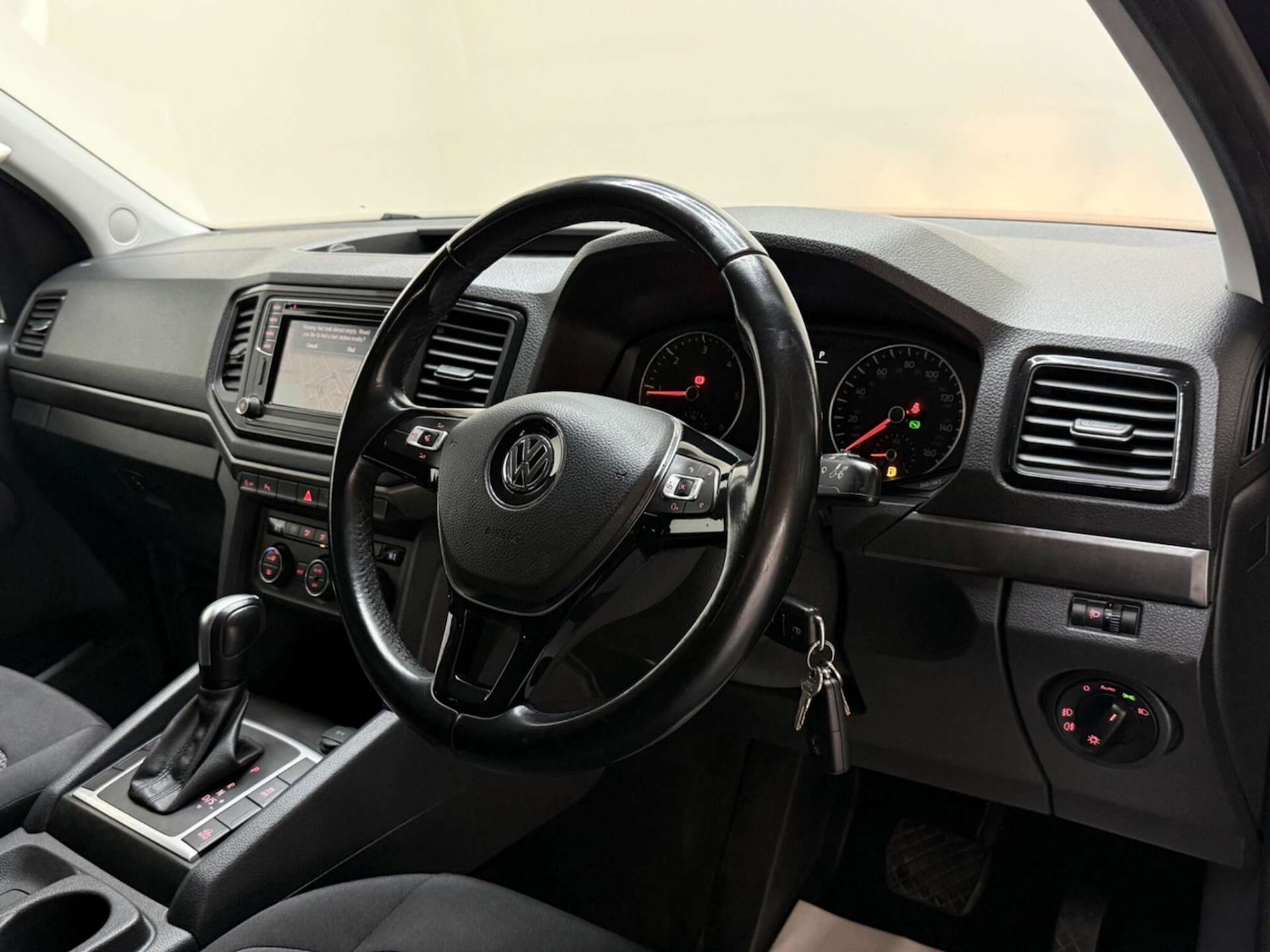 Used Volkswagen Amarok 2020 for sale - 76601888: Photo 16