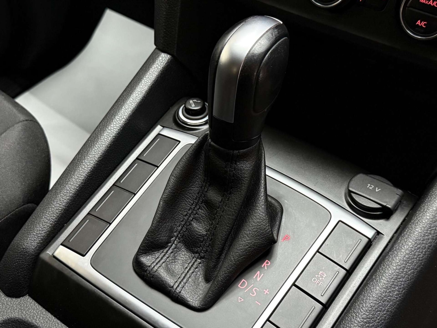 Used Volkswagen Amarok 2020 for sale - 76601888: Photo 25