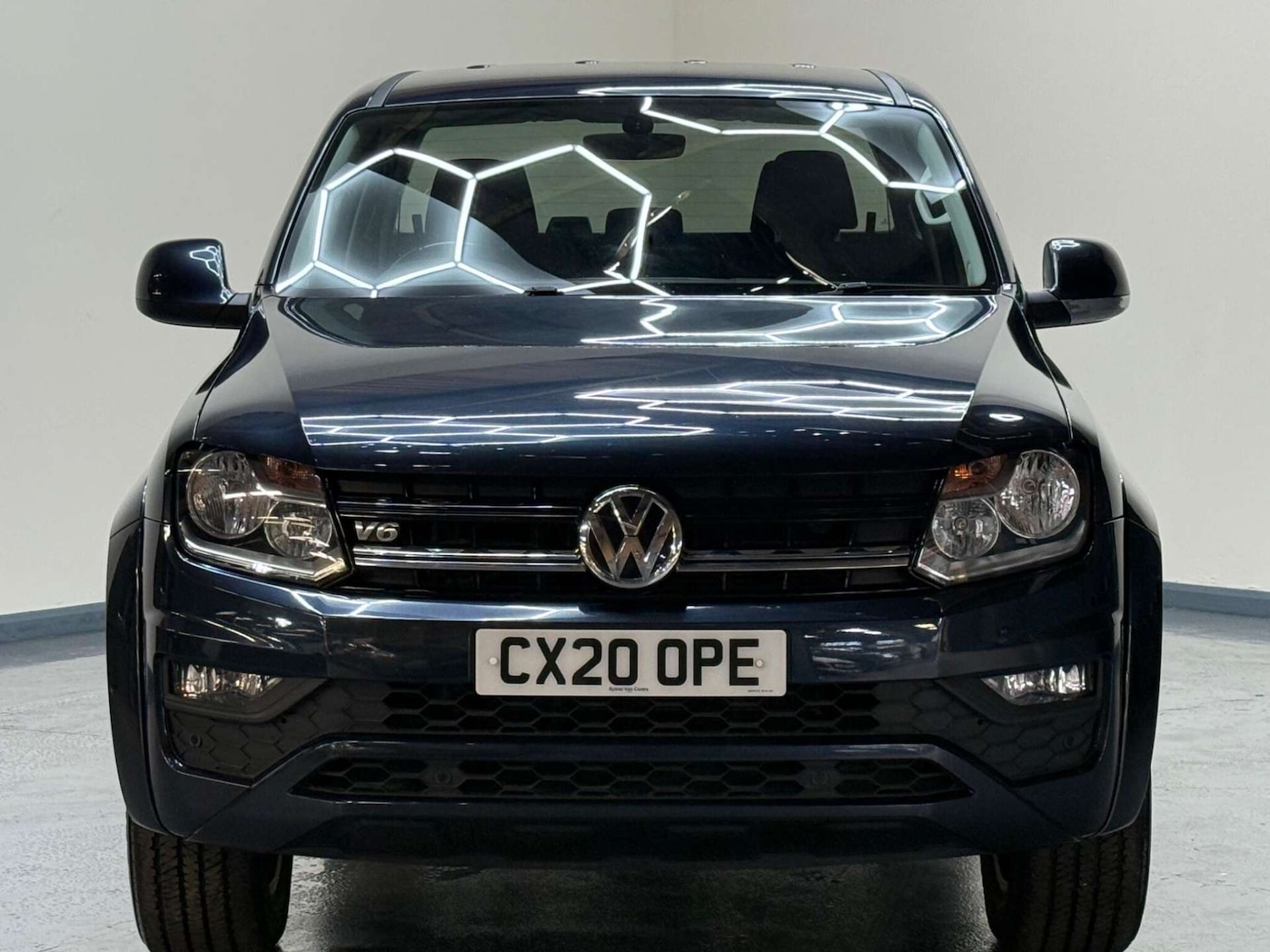 Used Volkswagen Amarok 2020 for sale - 76601888: Photo 8
