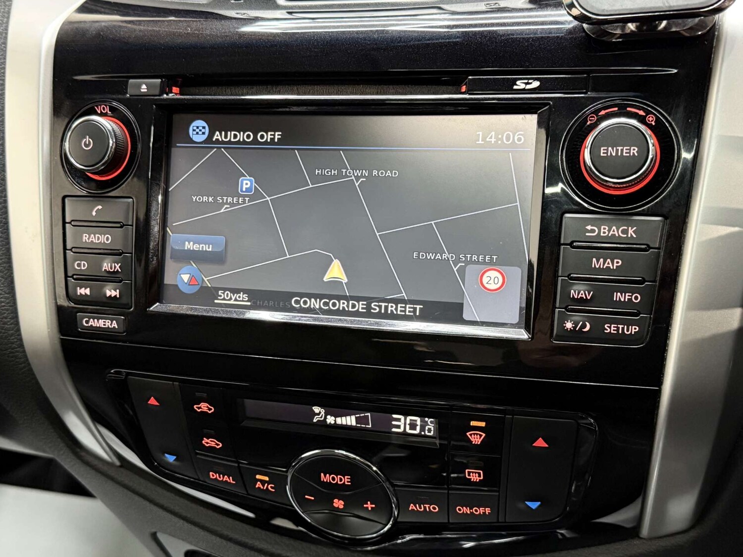 Used Nissan Navara 2017 for sale - 76863456: Photo 20