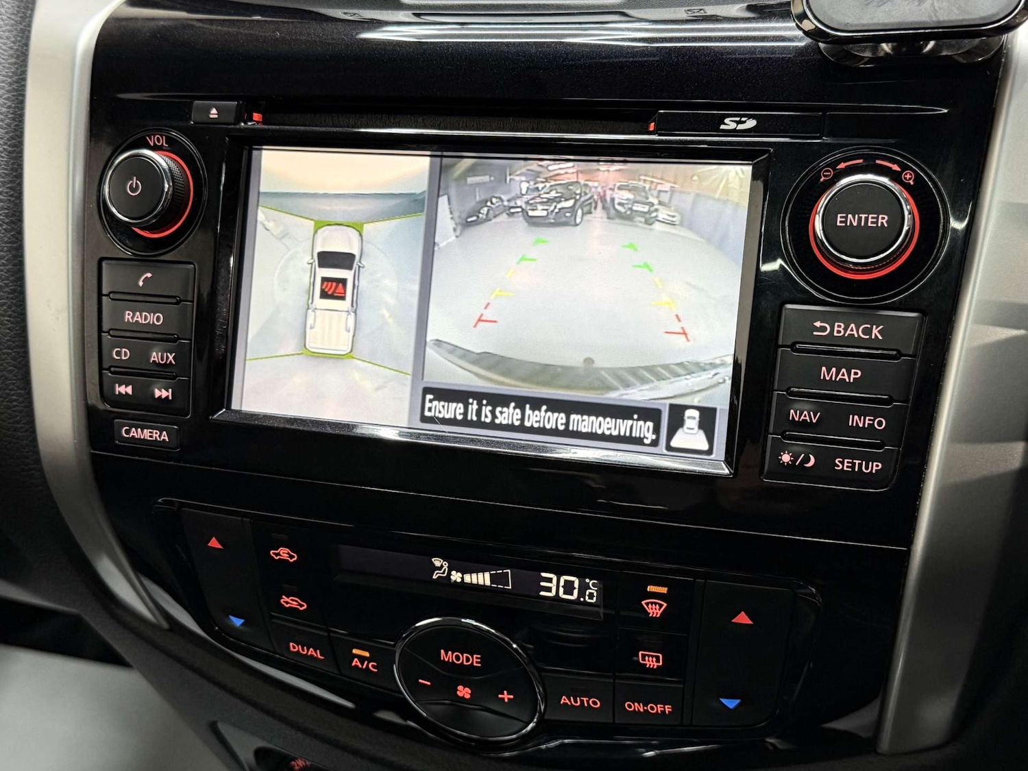 Used Nissan Navara 2017 for sale - 76863456: Photo 22