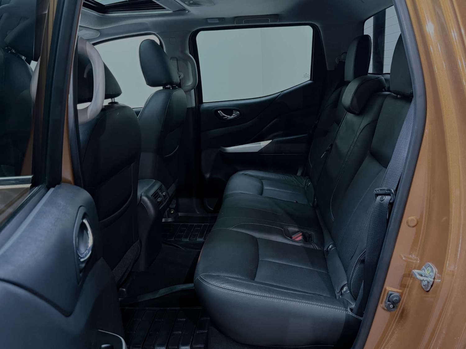 Used Nissan Navara 2017 for sale - 76863456: Photo 37