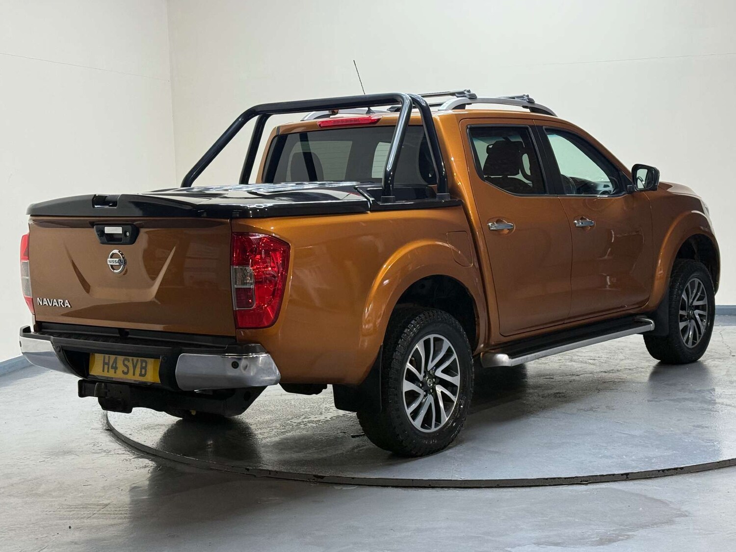 Used Nissan Navara 2017 for sale - 76863456: Photo 42