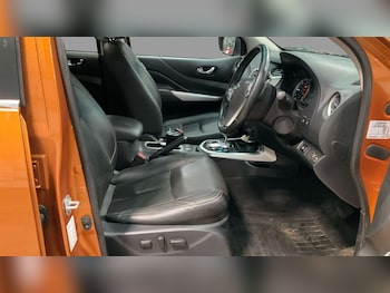 Used Nissan Navara 2017 for sale - 76863456: Photo