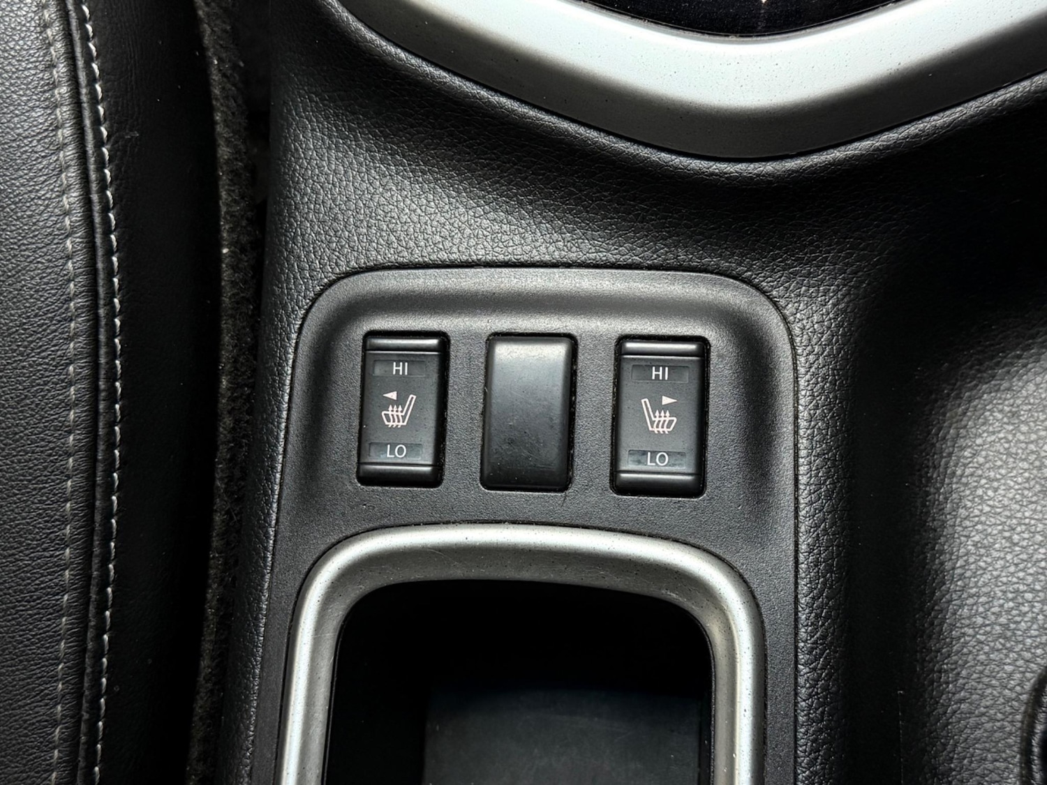 Used Nissan Navara 2016 for sale - 76024838: Photo 26