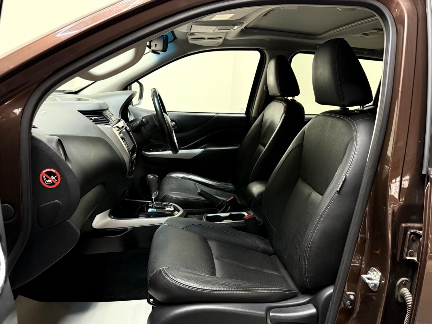 Used Nissan Navara 2016 for sale - 76024838: Photo 34