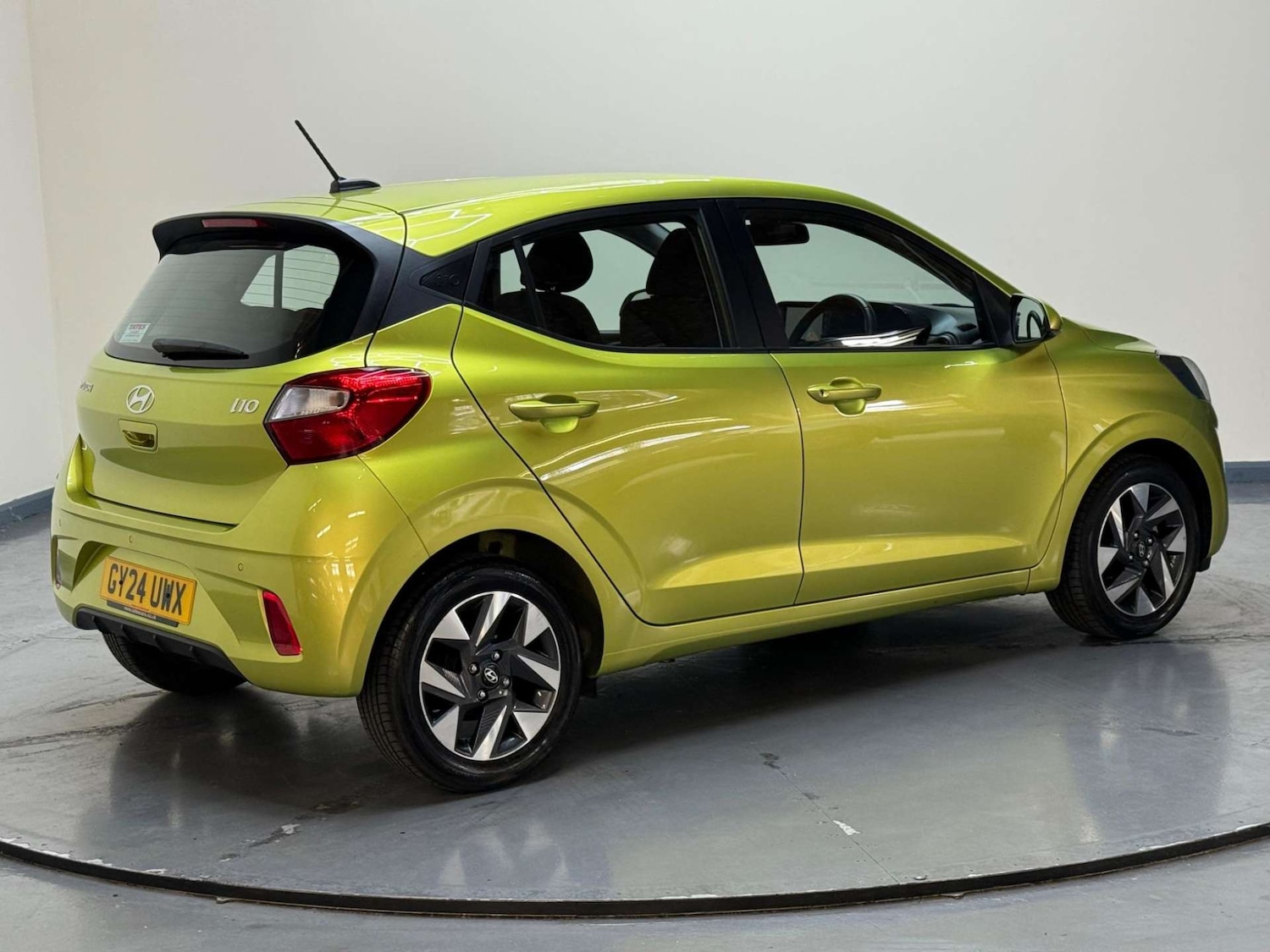 Used Hyundai i10 2024 for sale - 76363817: Photo 43