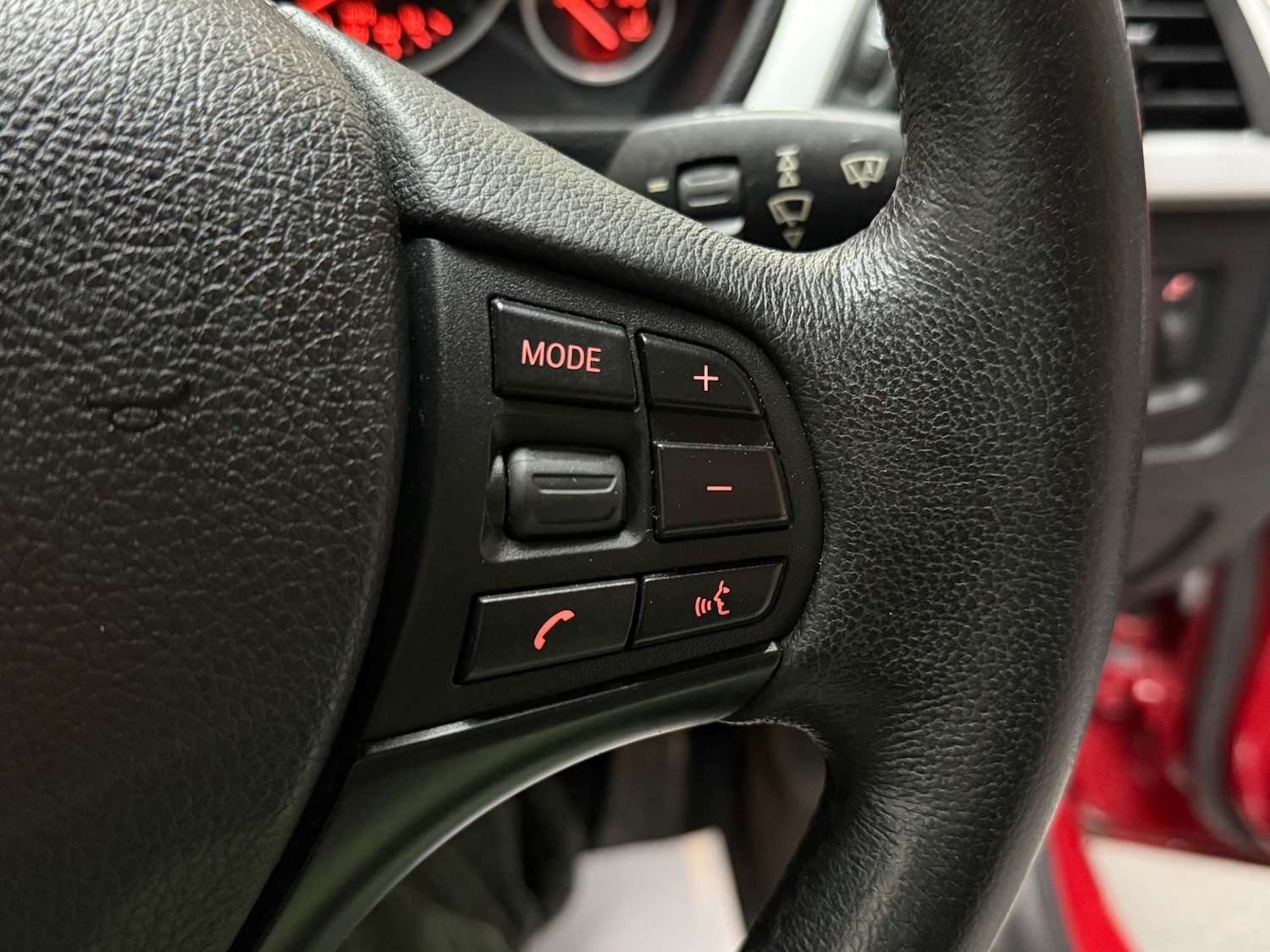 Used BMW 3 Series 2012 for sale - 77234086: Photo 19