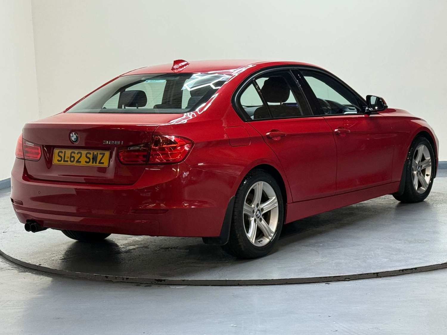 Used BMW 3 Series 2012 for sale - 77234086: Photo 27