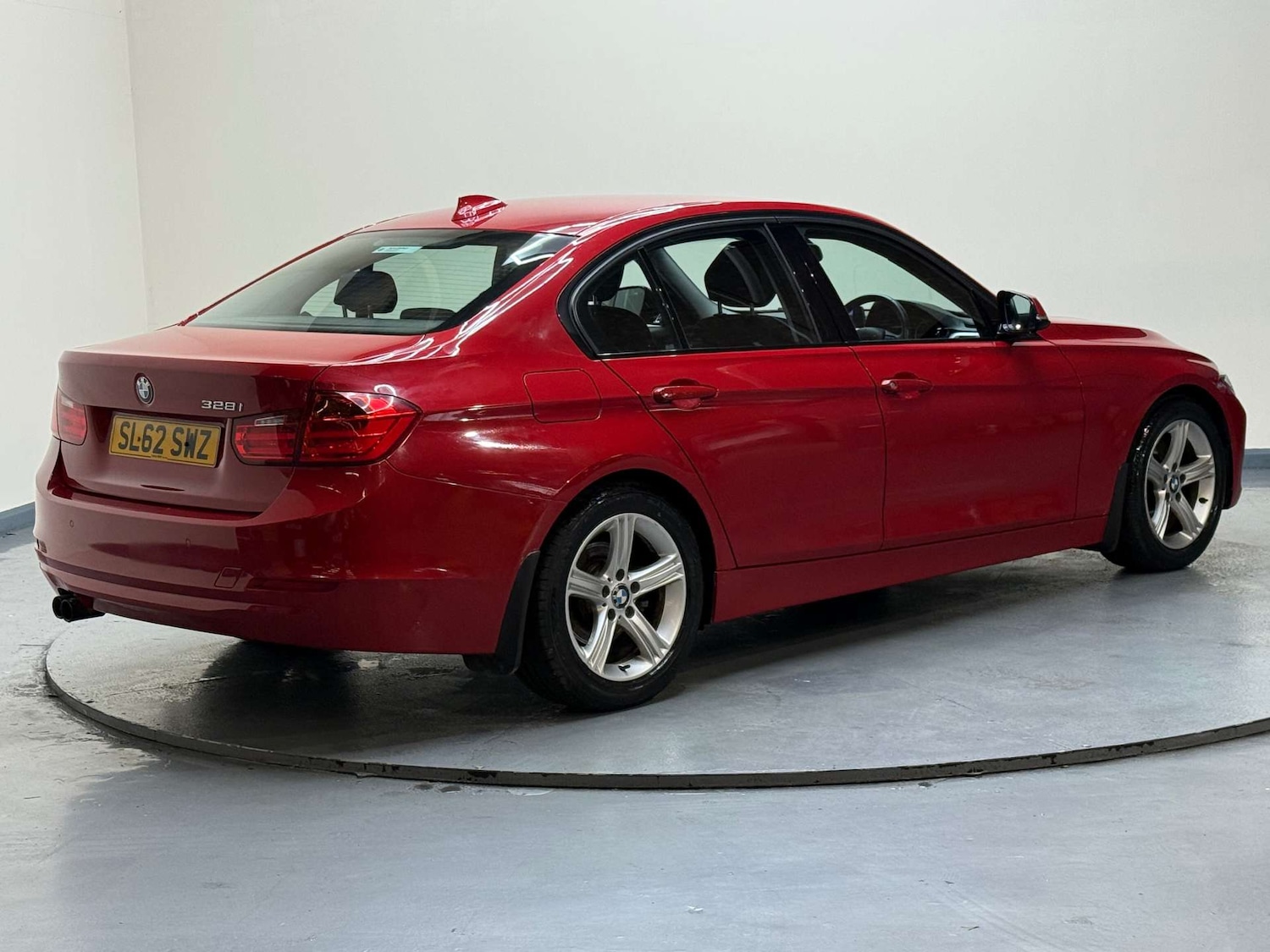 Used BMW 3 Series 2012 for sale - 77234086: Photo 38