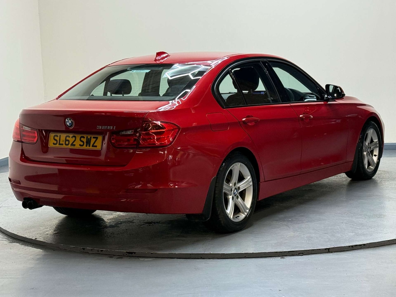 Used BMW 3 Series 2012 for sale - 77234086: Photo 6