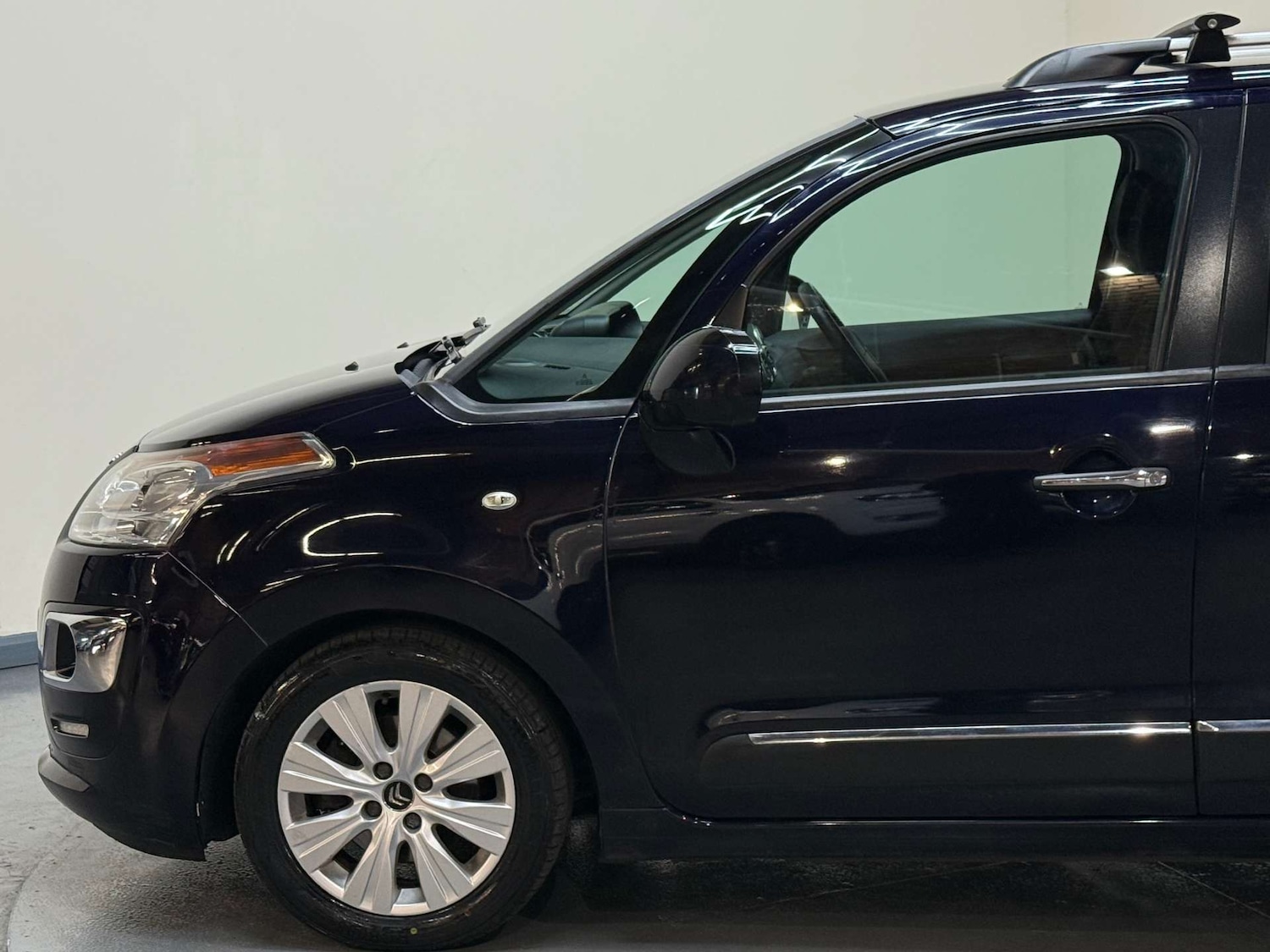 Used Citroen C3 Picasso 2013 for sale - 77045739: Photo 35