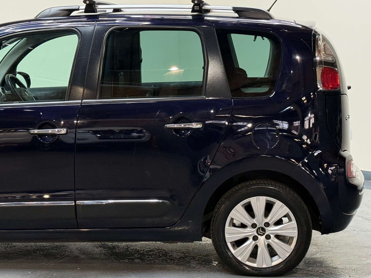 Used Citroen C3 Picasso 2013 for sale - 77045739: Photo 36