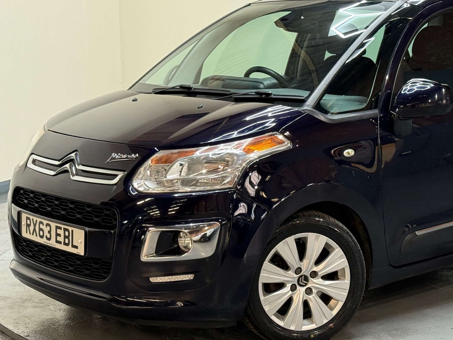 Used Citroen C3 Picasso 2013 for sale - 77045739: Photo 40