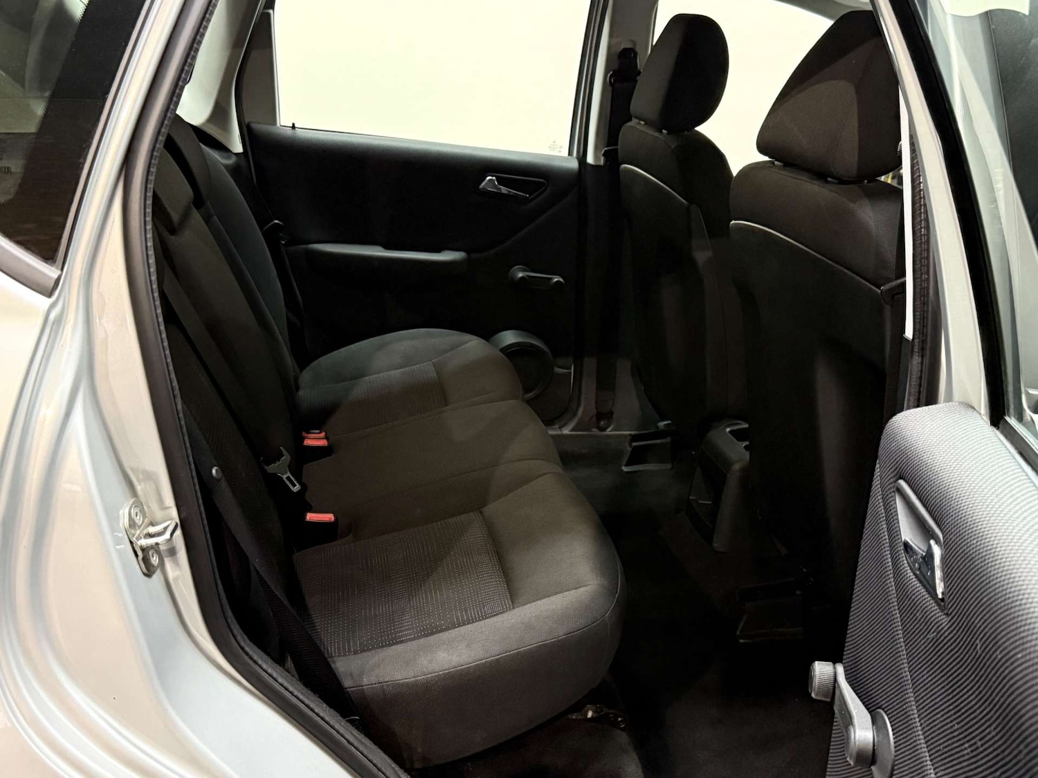 Used Mercedes-Benz A-Class 2010 for sale - 76719591: Photo 23