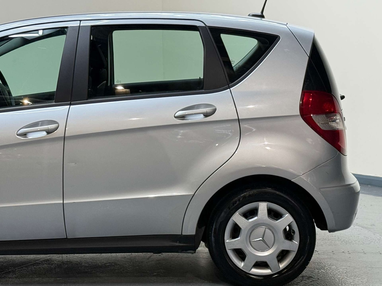 Used Mercedes-Benz A-Class 2010 for sale - 76719591: Photo 43