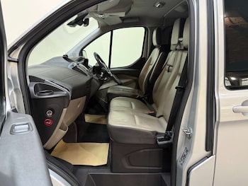 Used Ford Tourneo Custom 2014 for sale - 79229158: Photo